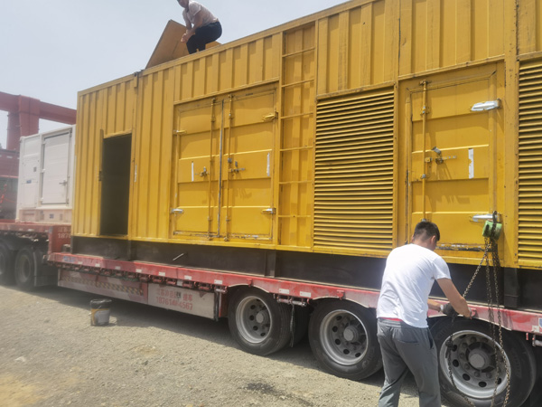 米易除了负载情况和发动机维护，还有哪些因素会影响 200kw 柴油发电机的油耗？