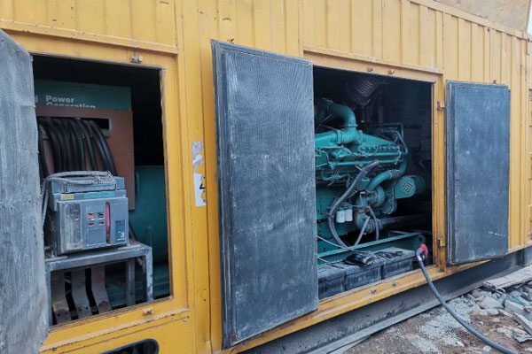 米易发电机组夏季保养的注意事项有哪些？