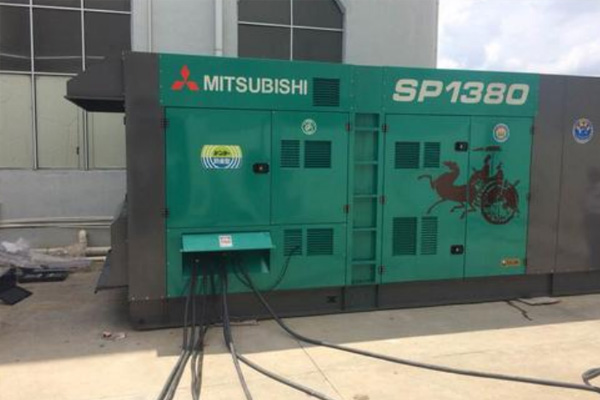 米易为什么有些柴油发电机组的输出电压可以调节？