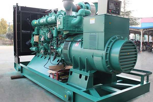 米易工厂发电机应急发电中如何优化燃油储备管理？