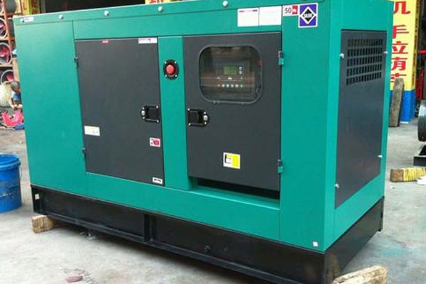 米易如何检查机油的使用时间？